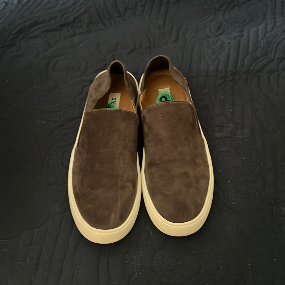 steve madden slide on sneakers